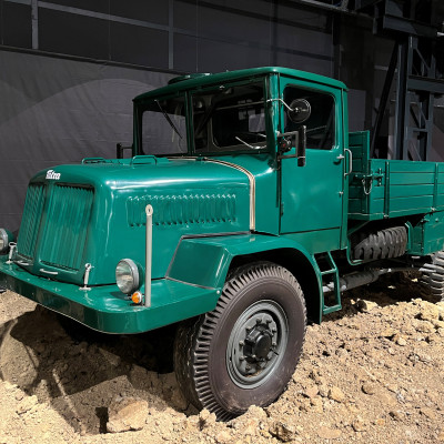 3_tatra_128_mnj
