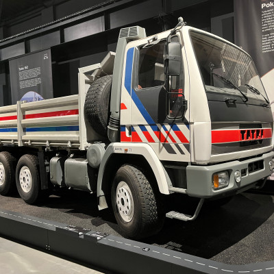 8_tatra_162_s3t_6x4_mnj