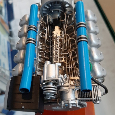 Model motoru T3-929